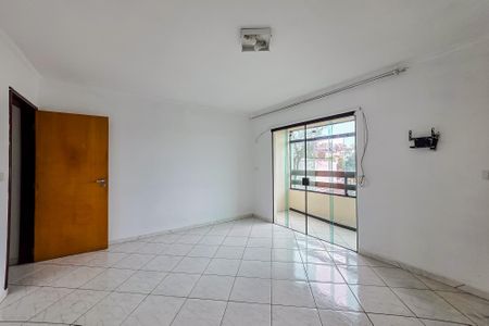 Casa para alugar com 220m², 3 quartos e 3 vagas Casa para alugar com 220m², 3 quartos e 3 vagasSuíte