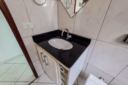 Casa para alugar com 220m², 3 quartos e 3 vagas Casa para alugar com 220m², 3 quartos e 3 vagasBanheiro