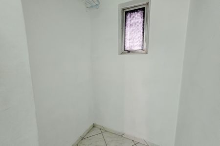 Casa para alugar com 220m², 3 quartos e 3 vagas Casa para alugar com 220m², 3 quartos e 3 vagasSuíte