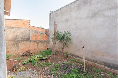 Quintal de casa à venda com 3 quartos, 125m² em Jardim Marisa, Campinas