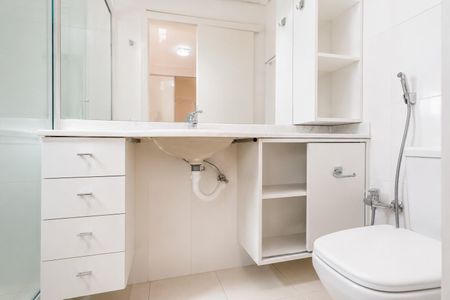 Apartamento para alugar com 70m², 2 quartos e 2 vagas