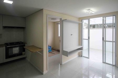 Sala de apartamento à venda com 2 quartos, 53m² em Conjunto Habitacional Teotonio Vilela, São Paulo
