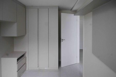 Quarto 02  de apartamento para alugar com 2 quartos, 53m² em Conjunto Habitacional Teotonio Vilela, São Paulo