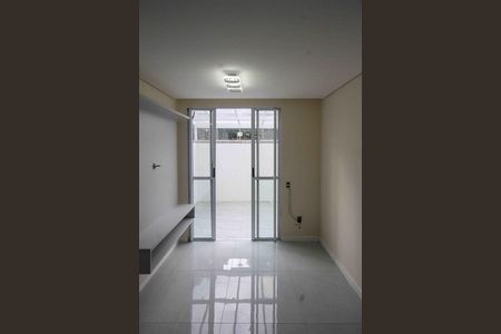 Apartamento para alugar com 53m², 2 quartos e sem vagaSala