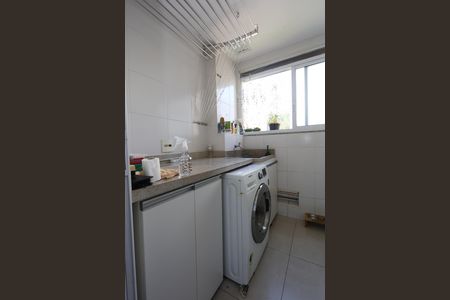 Apartamento à venda com 138m², 3 quartos e 2 vagas Apartamento à venda com 138m², 3 quartos e 2 vagasÁrea de Serviço