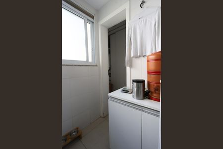 Apartamento à venda com 138m², 3 quartos e 2 vagas Apartamento à venda com 138m², 3 quartos e 2 vagasÁrea de Serviço