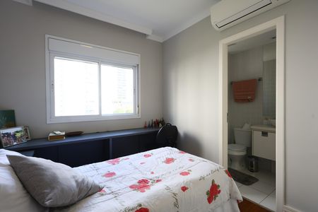 Apartamento à venda com 138m², 3 quartos e 2 vagas Apartamento à venda com 138m², 3 quartos e 2 vagassuíte 2