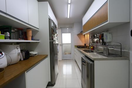 Apartamento à venda com 138m², 3 quartos e 2 vagas Apartamento à venda com 138m², 3 quartos e 2 vagascozinha
