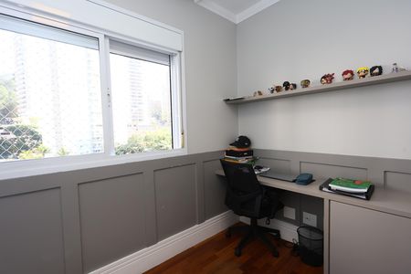 Apartamento à venda com 138m², 3 quartos e 2 vagas Apartamento à venda com 138m², 3 quartos e 2 vagassuíte 3
