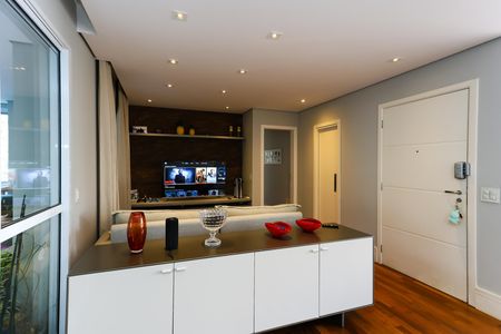 Apartamento à venda com 138m², 3 quartos e 2 vagas Apartamento à venda com 138m², 3 quartos e 2 vagasSala