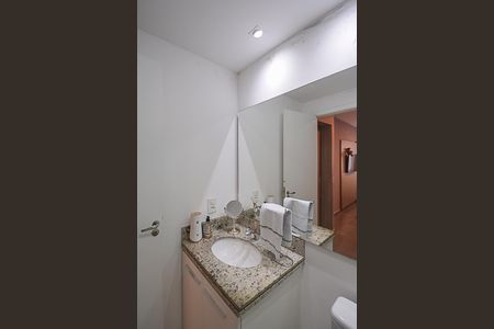 Apartamento à venda com 42m², 1 quarto e 1 vaga Apartamento à venda com 42m², 1 quarto e 1 vagaBanheiro