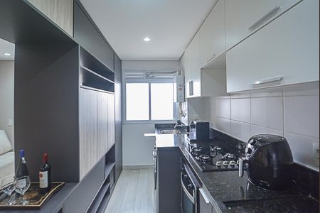 Apartamento à venda com 42m², 1 quarto e 1 vaga Apartamento à venda com 42m², 1 quarto e 1 vagaCozinha e Área de Serviço