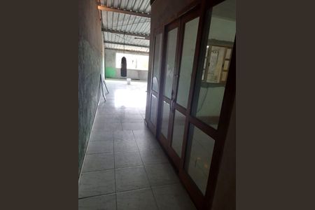 Casa à venda com 4 quartos, 300m² em Jardim Flor de Maio, São Paulo