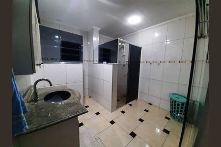 Casa à venda com 4 quartos, 300m² em Jardim Flor de Maio, São Paulo