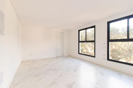 Kitnet/Studio à venda com 1 quarto, 28m² em Guabirotuba, Curitiba