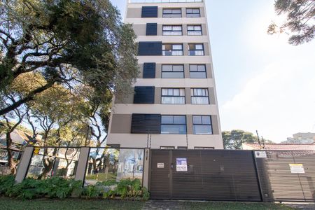 Fachada do Prédio de kitnet/studio à venda com 1 quarto, 28m² em Guabirotuba, Curitiba