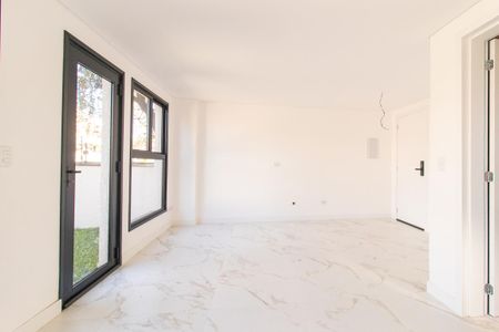 Kitnet/Studio à venda com 1 quarto, 28m² em Guabirotuba, Curitiba