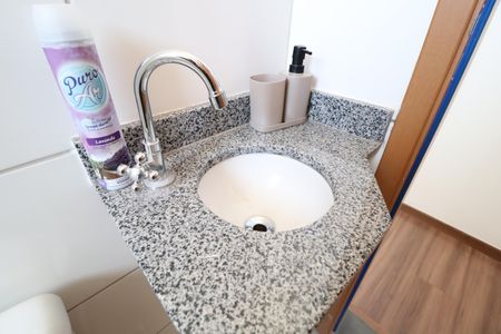 Apartamento para alugar com 45m², 2 quartos e 1 vagaBanheiro Social