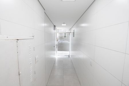 Hall de entrada de kitnet/studio para alugar com 1 quarto, 75m² em Barro Preto, Belo Horizonte