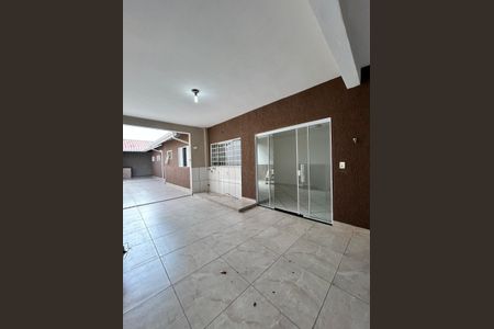 Casa à venda com 188m², 3 quartos e 5 vagas Casa à venda com 188m², 3 quartos e 5 vagasÁrea externa