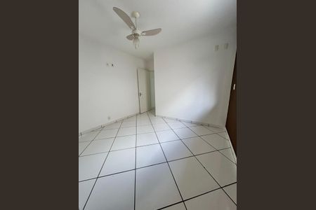 Casa à venda com 188m², 3 quartos e 5 vagas Casa à venda com 188m², 3 quartos e 5 vagasQuarto