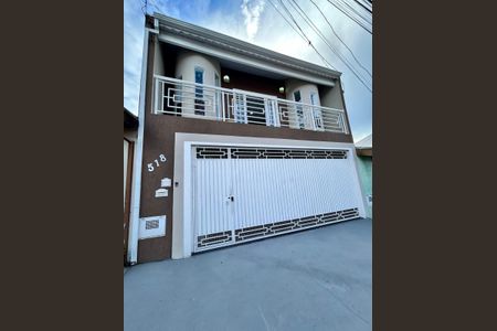 Fachada de casa à venda com 3 quartos, 188m² em Fazenda Grande, Jundiaí