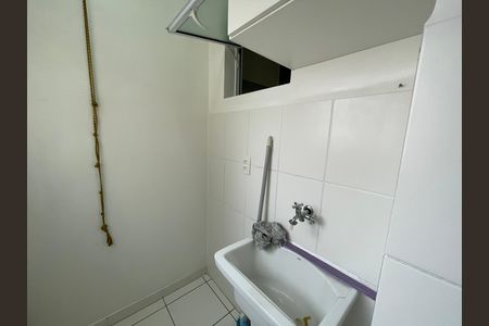 Cozinho de apartamento para alugar com 2 quartos, 47m² em Petrópolis, Cotia