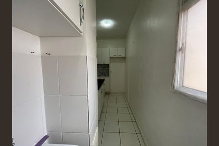 Cozinho de apartamento para alugar com 2 quartos, 47m² em Petrópolis, Cotia