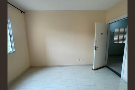 Sala de apartamento para alugar com 2 quartos, 47m² em Petrópolis, Cotia