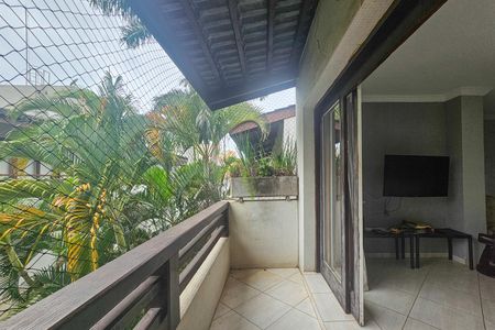 Apartamento para alugar com 71m², 3 quartos e 2 vagas