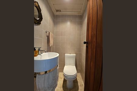 Apartamento para alugar com 139m², 2 quartos e 2 vagas Apartamento para alugar com 139m², 2 quartos e 2 vagasLavabo