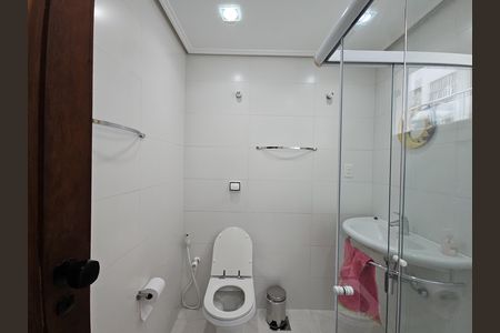 Apartamento para alugar com 139m², 2 quartos e 2 vagas Apartamento para alugar com 139m², 2 quartos e 2 vagasBanheiro da Suíte 1