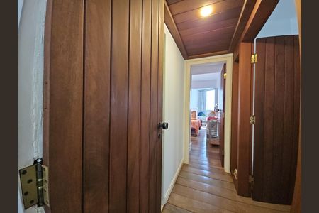 Apartamento para alugar com 139m², 2 quartos e 2 vagas Apartamento para alugar com 139m², 2 quartos e 2 vagascorredor