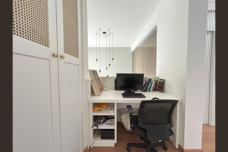 Casa para alugar com 200m², 3 quartos e 2 vagas Casa para alugar com 200m², 3 quartos e 2 vagasEscritório