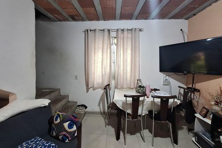 Sala 1 de casa para alugar com 9 quartos, 500m² em Sapê, Niterói