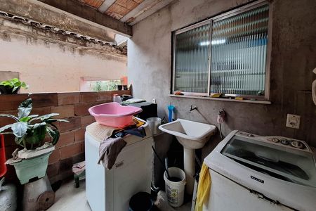 Área de Serviço de casa para alugar com 9 quartos, 500m² em Sapê, Niterói