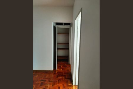 Apartamento à venda com 69m², 2 quartos e sem vagaCorredor