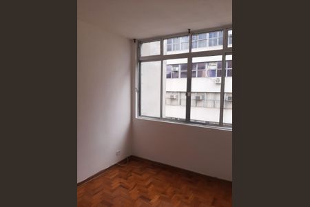 Apartamento à venda com 69m², 2 quartos e sem vagaSala
