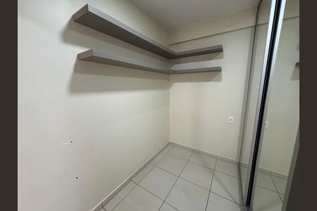 Apartamento para alugar com 64m², 2 quartos e 1 vaga Apartamento para alugar com 64m², 2 quartos e 1 vagaCloset