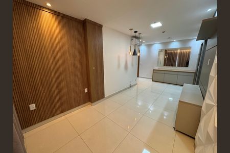 Apartamento para alugar com 64m², 2 quartos e 1 vaga