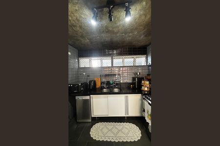 Cozinha de apartamento à venda com 4 quartos, 193m² em Vila Assunção, Santo André