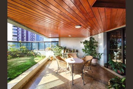 Apartamento à venda com 4 quartos, 400m² em Jardim Analia Franco, São Paulo