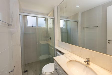 Apartamento para alugar com 77m², 2 quartos e 2 vagas Apartamento para alugar com 77m², 2 quartos e 2 vagasBanheiro 1