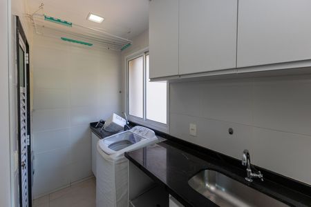Área de Serviço de apartamento para alugar com 2 quartos, 77m² em Vila da Serra, Nova Lima