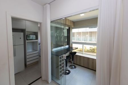 Apartamento para alugar com 77m², 2 quartos e 2 vagas Apartamento para alugar com 77m², 2 quartos e 2 vagasVaranda da Sala de Jantar