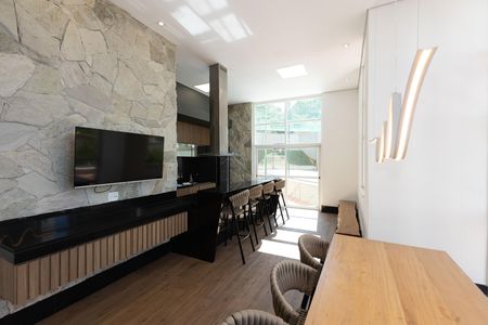 Apartamento para alugar com 77m², 2 quartos e 2 vagas Apartamento para alugar com 77m², 2 quartos e 2 vagasÁrea comum - Área Gourmet