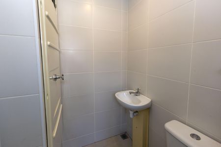 Área de Serviço - Banheiro de apartamento para alugar com 2 quartos, 77m² em Vila da Serra, Nova Lima