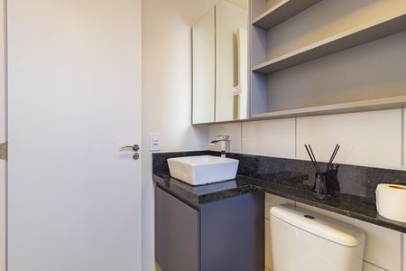 Apartamento para alugar com 35m², 1 quarto e sem vaga Apartamento para alugar com 35m², 1 quarto e sem vagaBanheiro