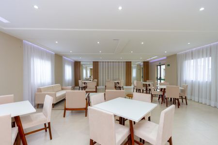 Apartamento para alugar com 35m², 1 quarto e sem vaga Apartamento para alugar com 35m², 1 quarto e sem vagaSalão de Festas