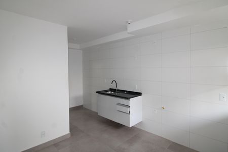 Apartamento para alugar com 27m², 1 quarto e sem vagaSala / Cozinha